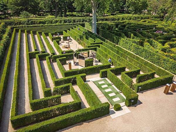 View from above of the labyrinth in Schönbrunn Palace Park